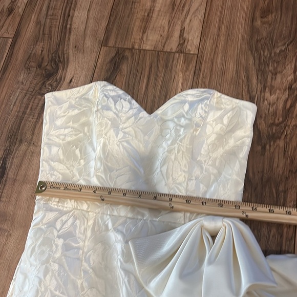 Vintage TD4 by Electra Ivory Strapless Ruffle Gown Size 9/10 – 80s Madonna Prom - Picture 5 of 14